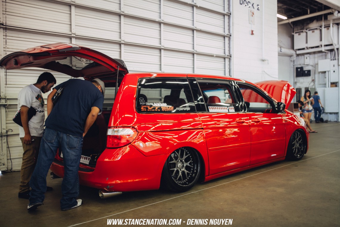 PASMAG Tuner Battlegrounds Mike Nguyen Honda Odyssey Passenger Rear