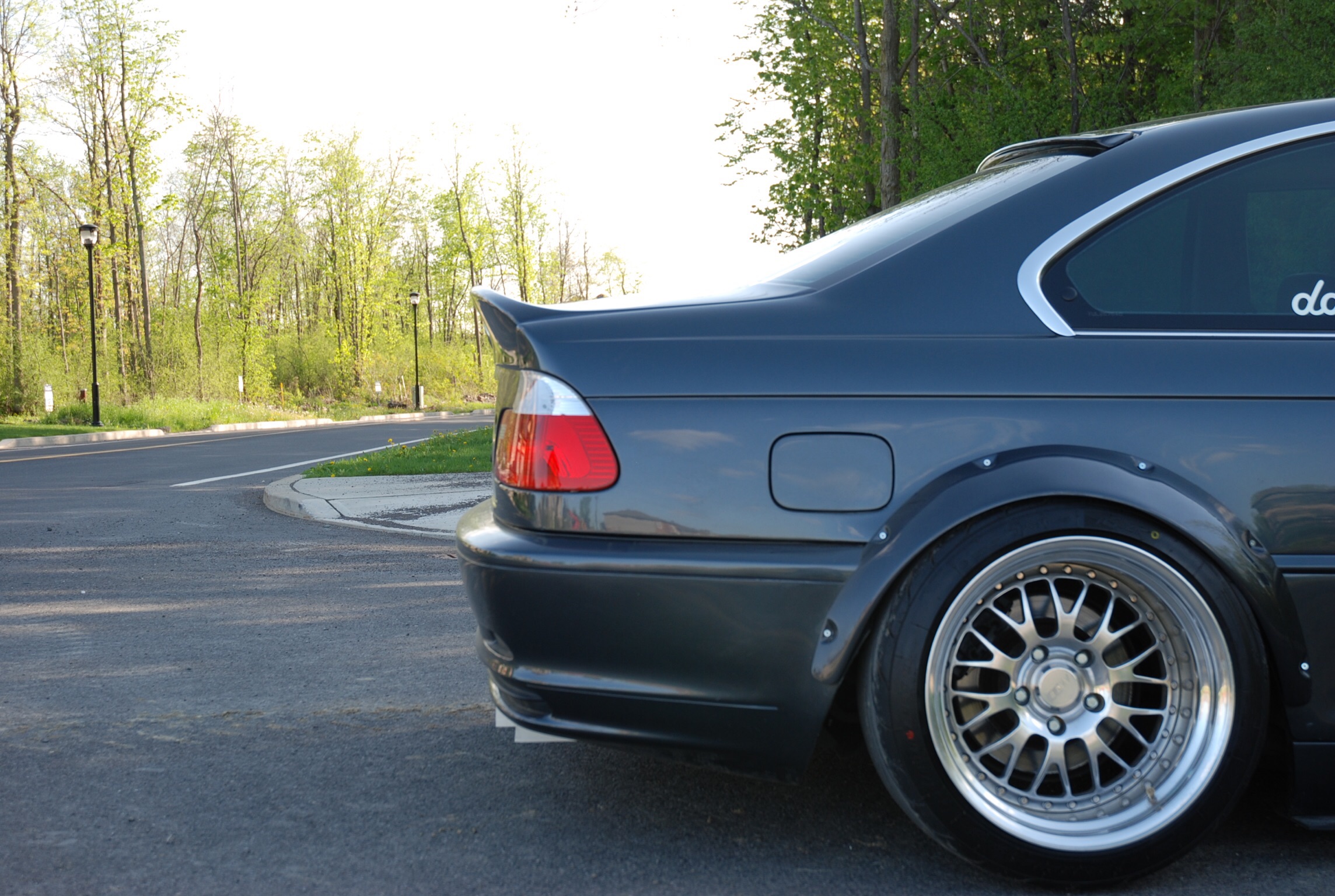 PASMAG Tuner Battlegrounds TBGLIVE Maxime Racicot BMW 325ci Exterior Rim