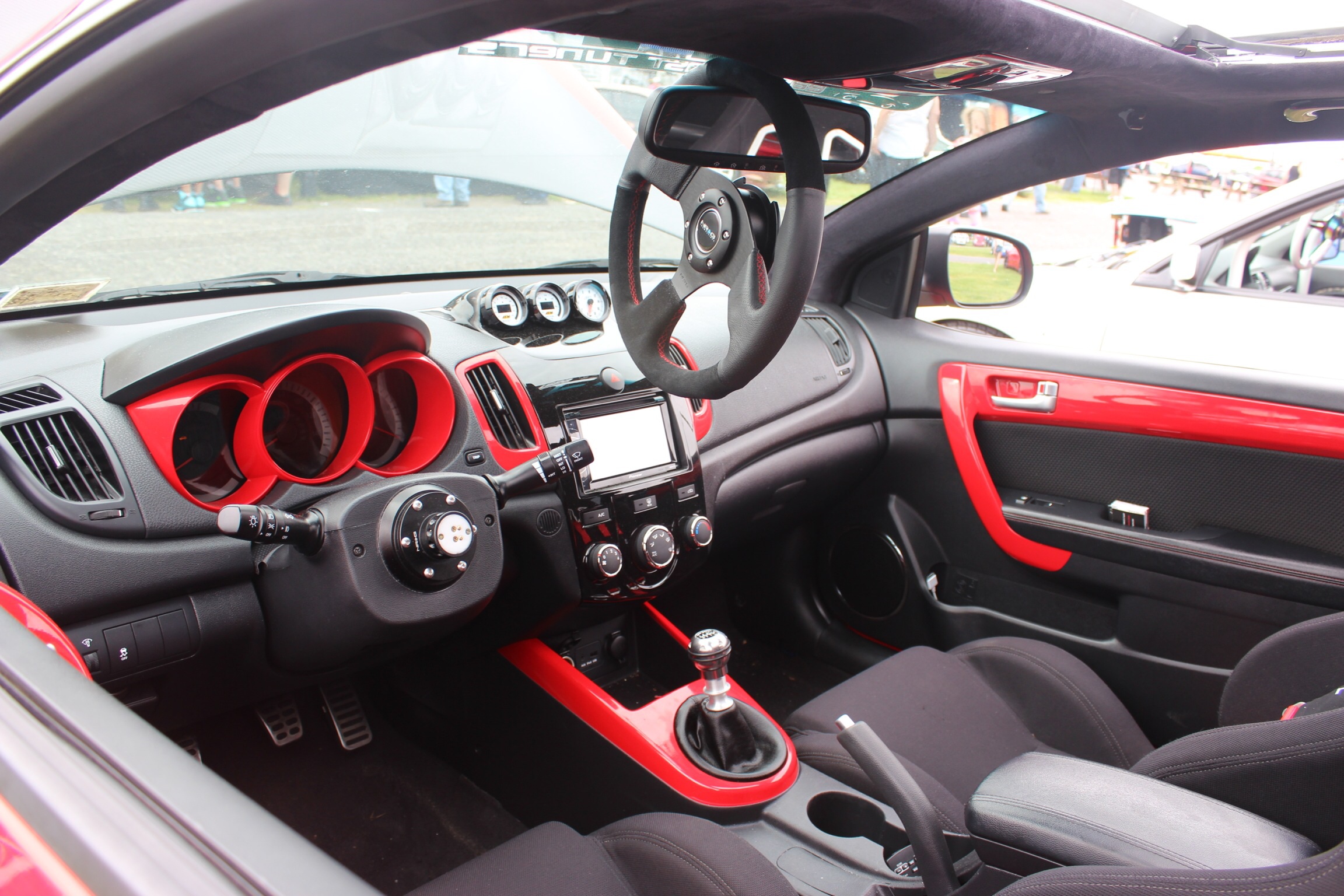 PASMAG 2014 Tuner Battlegrounds Tuner Evolution Sal Delisi Kia Forte Interior