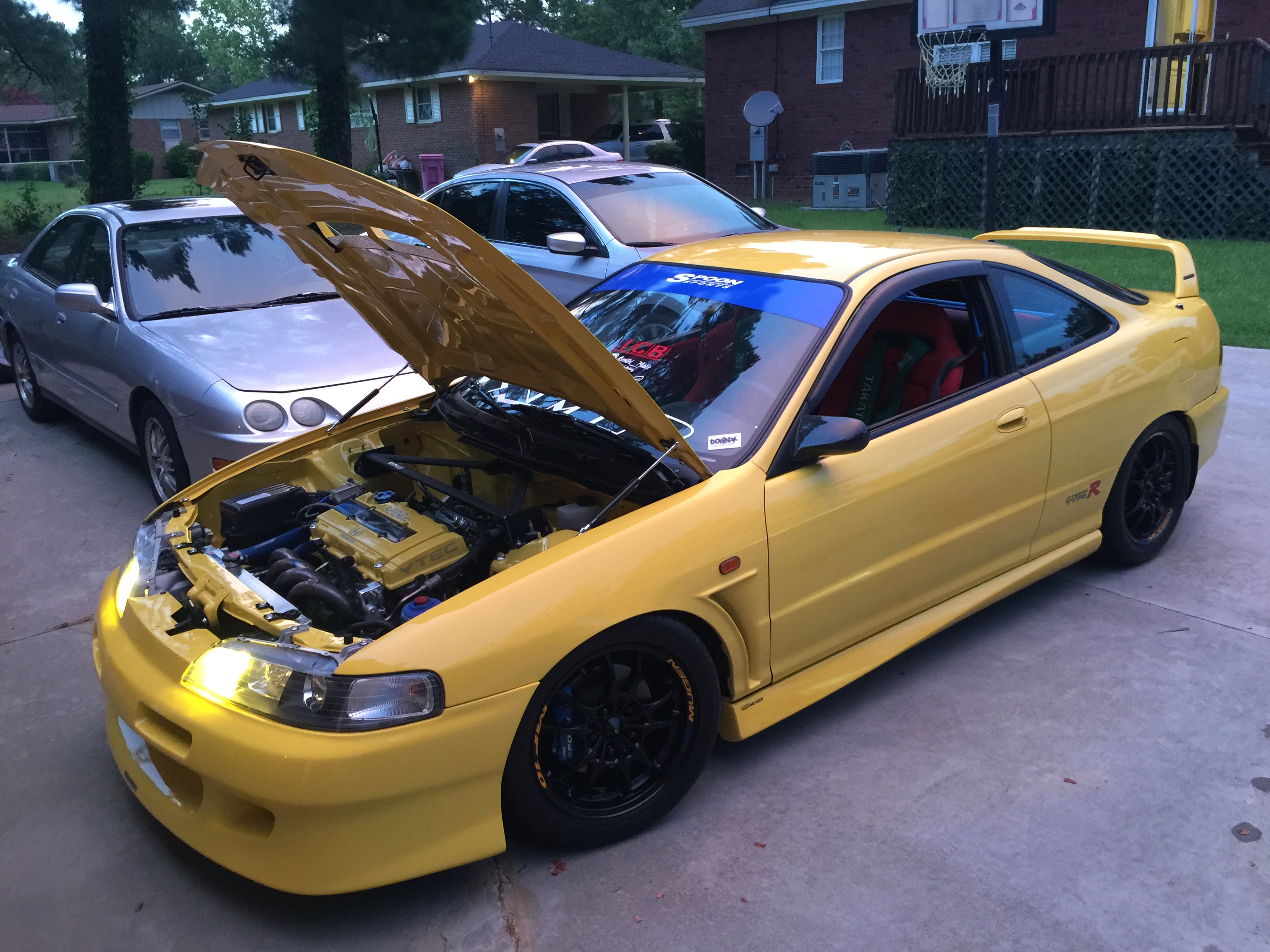 John Nguyen 2000 Acura Type R TBGLIVE3